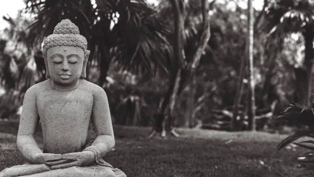 Zen Mind: Buddha's statue